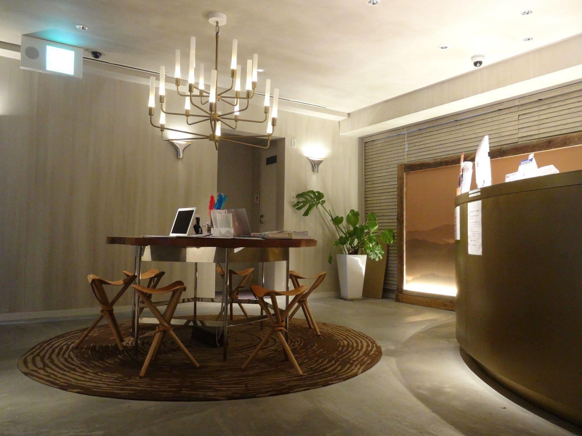 The Wall Hotel Osaka Luaran gambar