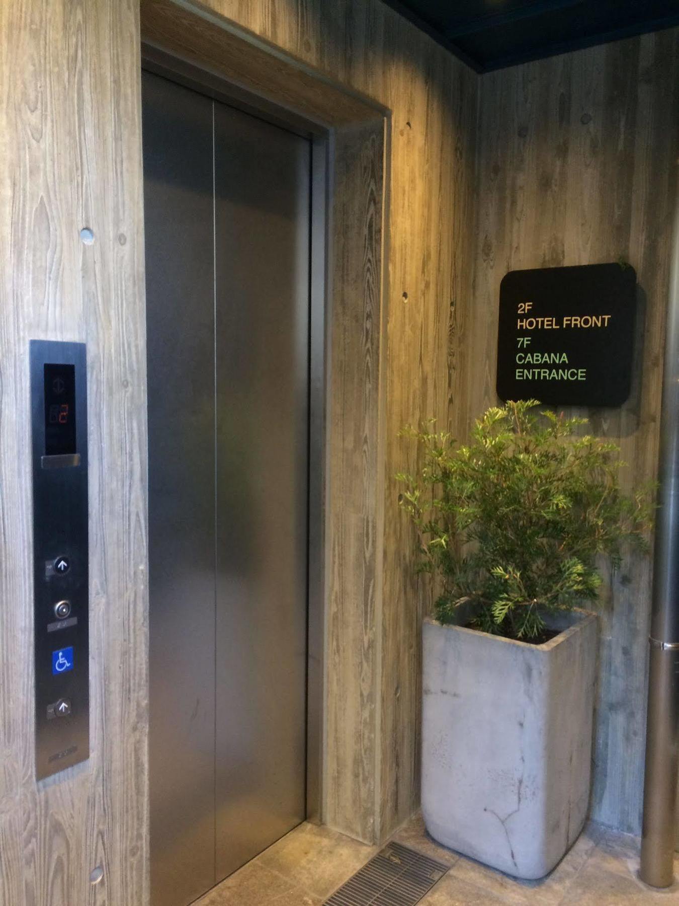 The Wall Hotel Osaka Luaran gambar