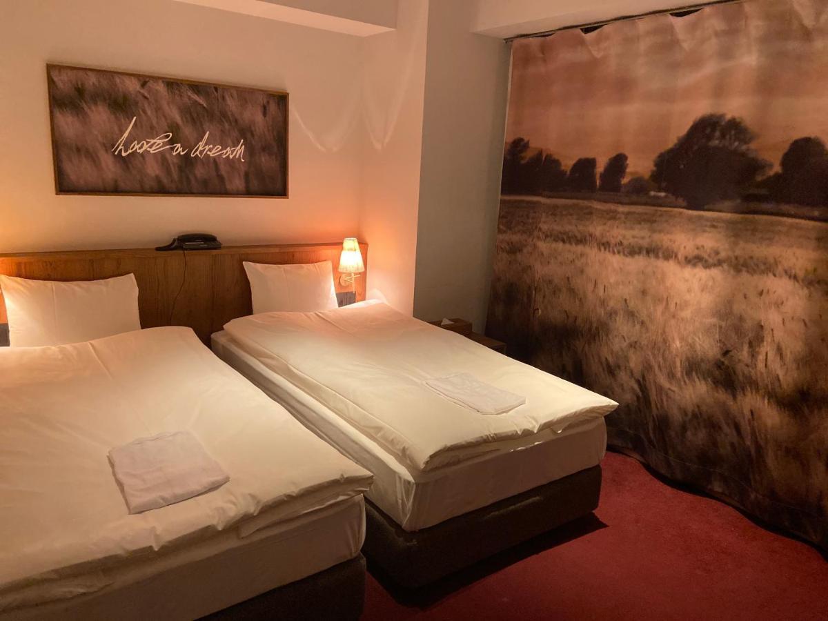 The Wall Hotel Osaka Luaran gambar