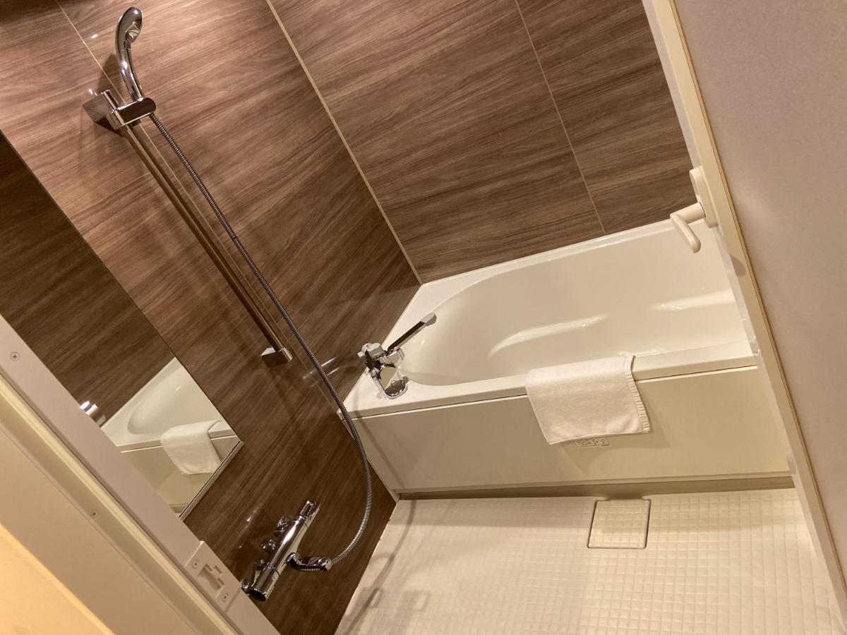The Wall Hotel Osaka Luaran gambar